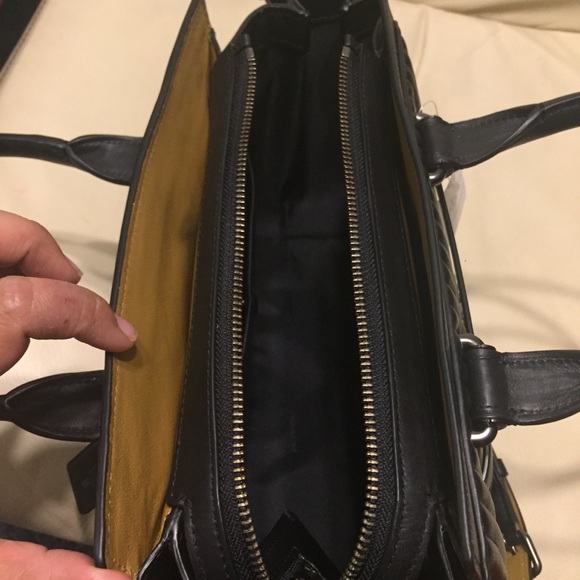 Coach Swagger 27 Black Quilting with Rivets - Picture 6 of 6